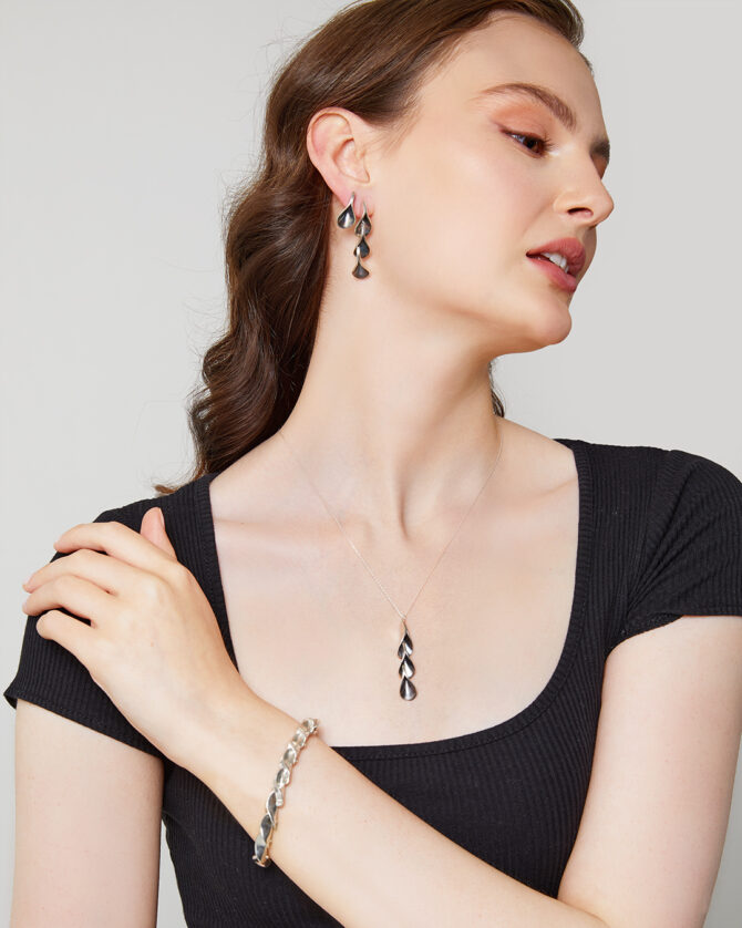 DROP BRACELET